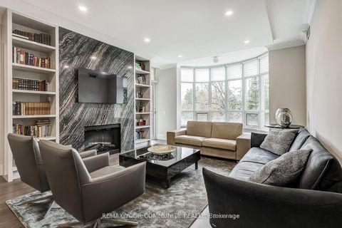 7071 Bayview Avenue 304 Markham ON L3T 7Y8