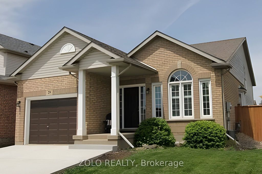 Photo of 29 Summers Drive, Thorold, ON L2V 5C4 (MLS # X13073448)