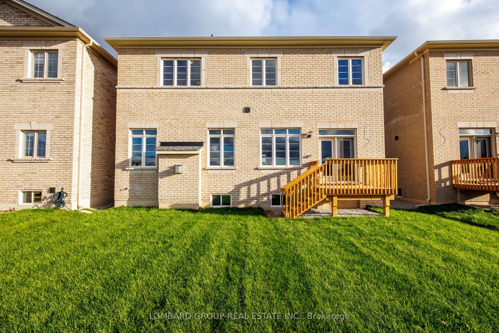 Photo of 37 North Park Boulevard, Oakville, ON L6M 0W8 (MLS # W13789124)