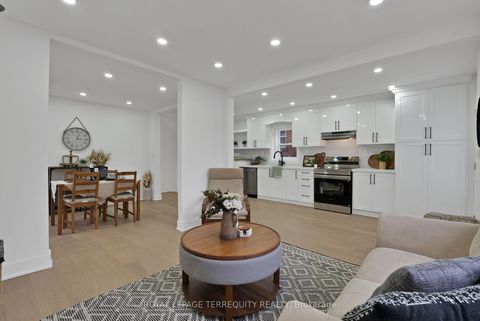 40 Leroy Avenue Toronto ON M4J 4G8