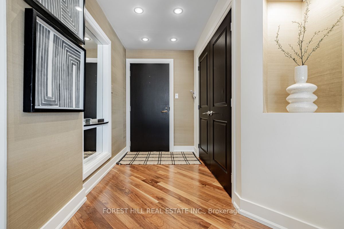 175 Cumberland Street 1407