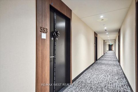 2501 Saw Whet Boulevard 553 Oakville ON L6M 5N2