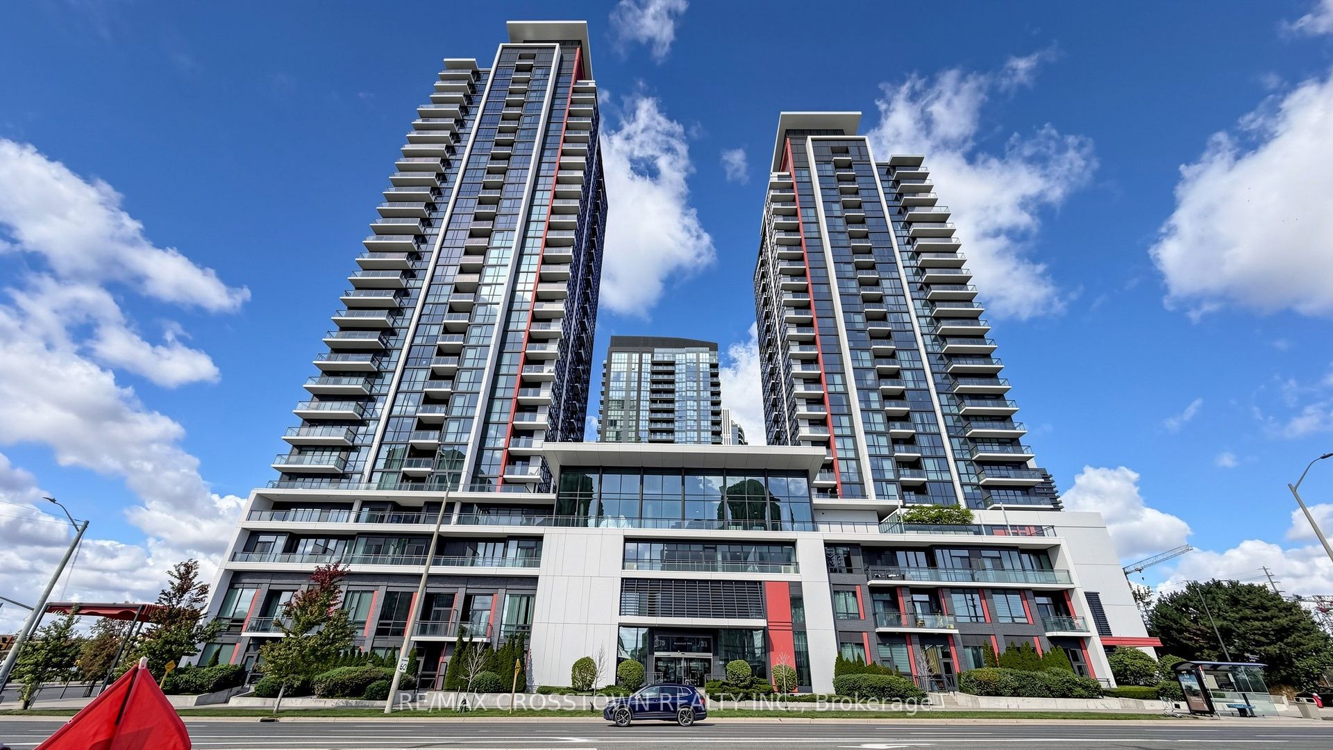 75 Eglinton Avenue W 402