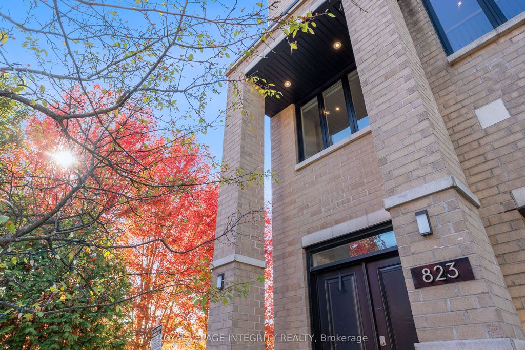 Photo of 823 Petra Private, Kanata, ON K2T 0G3 (MLS # X12704658)