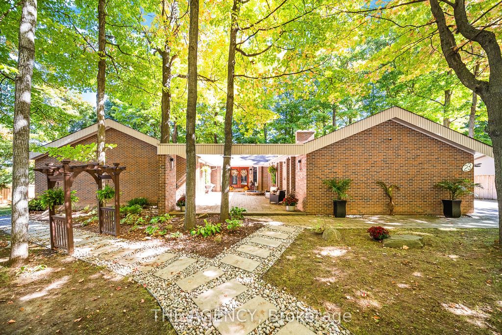 Photo of 23 Cedarwood Crescent, King, ON L0G 1N0 (MLS # N12651984)