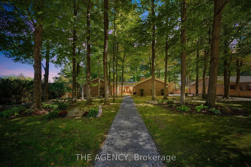 Photo of 23 Cedarwood Crescent, King, ON L0G 1N0 (MLS # N12651984)