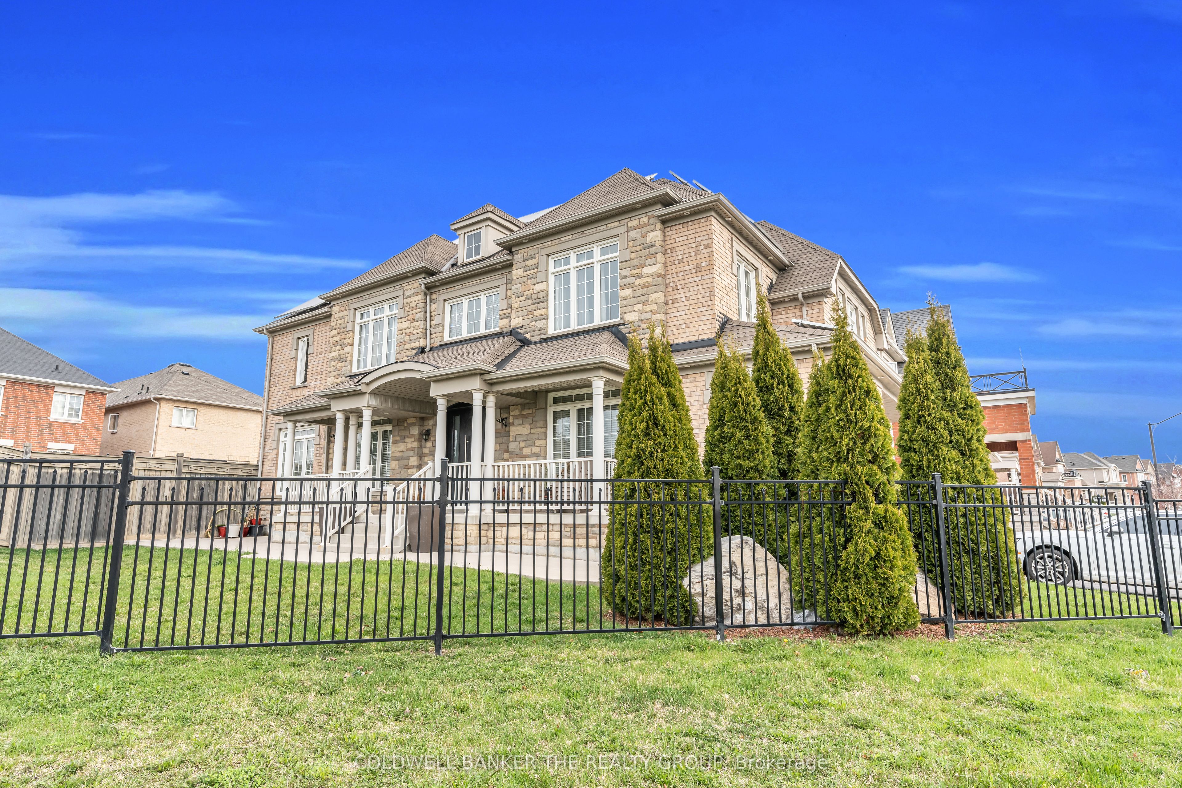 192 Castle oaks Cross