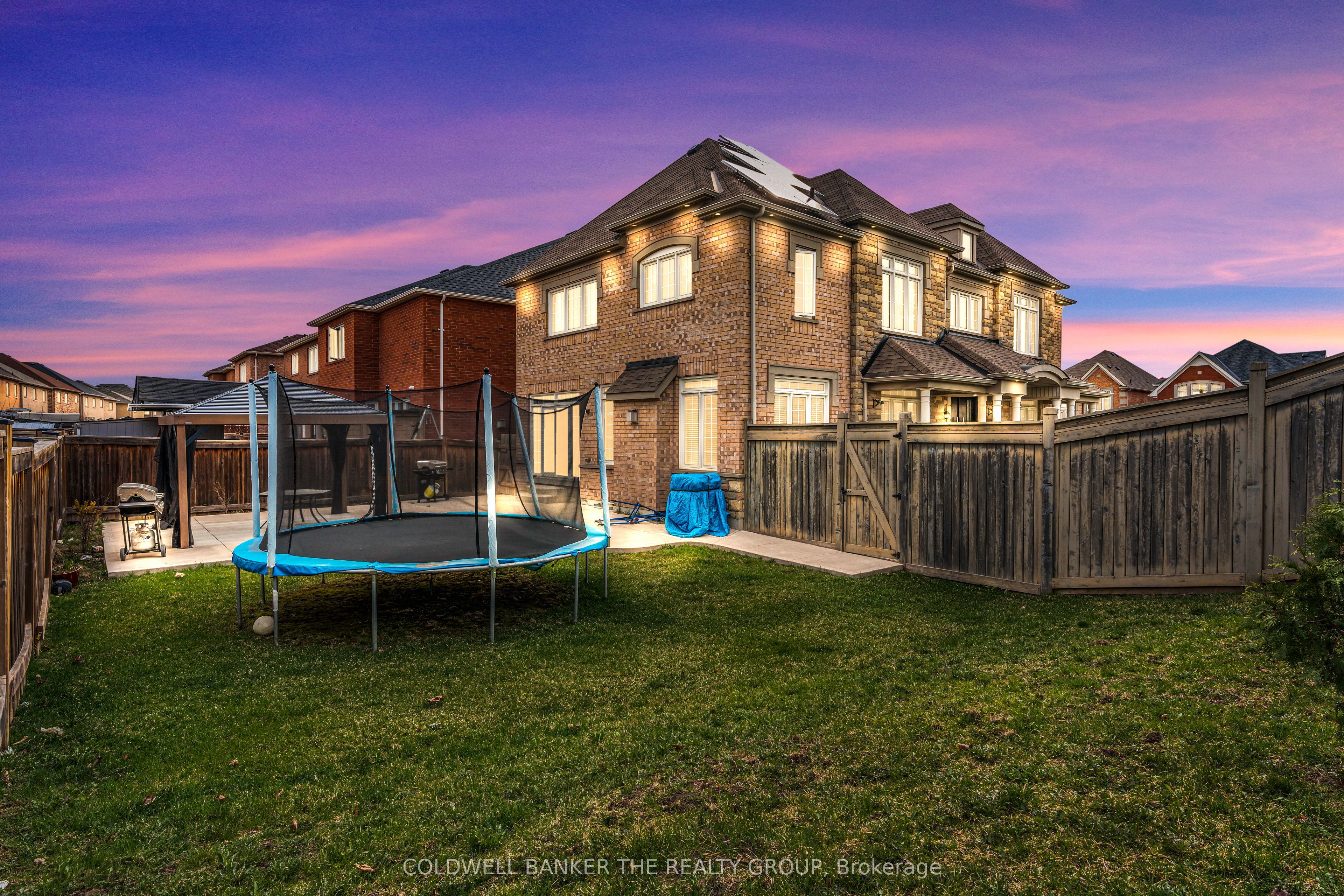 192 Castle oaks Cross