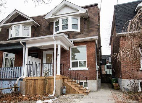 28 Bartlett Avenue Toronto ON M6H 3E6