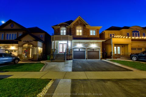 65 Monkton Circle Brampton ON L6Y 5Z5