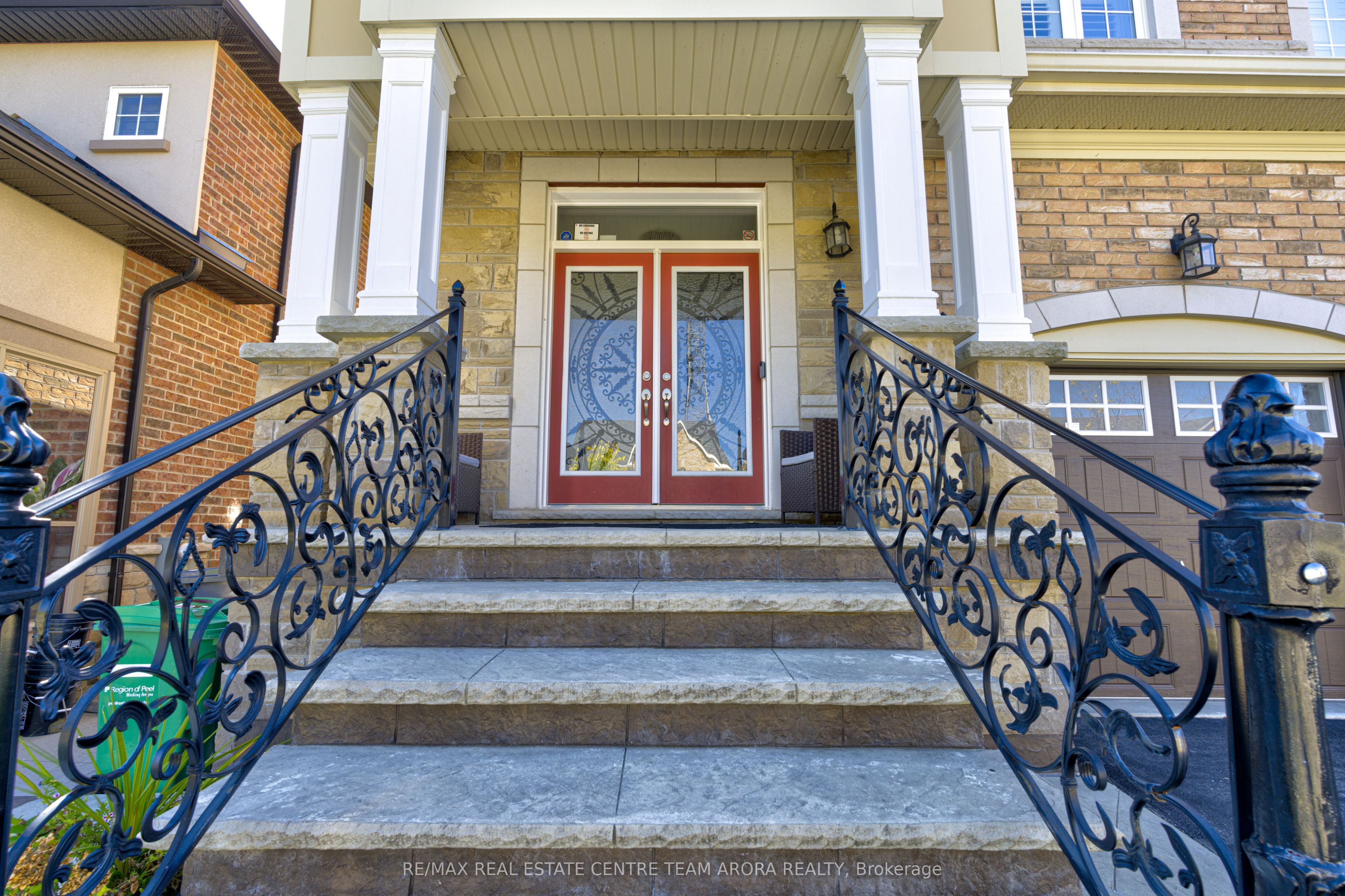 65 Monkton Circle