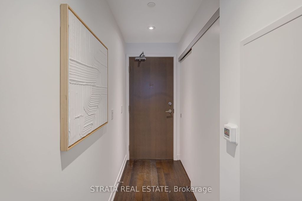 Photo of 15 Lower Jarvis Street #1607, Toronto, ON M5E 0C4 (MLS # C12890498)