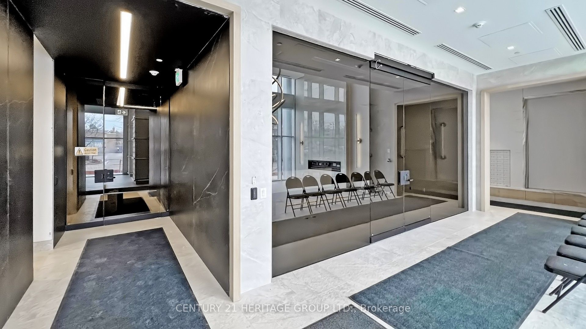 8888 Yonge Street 414