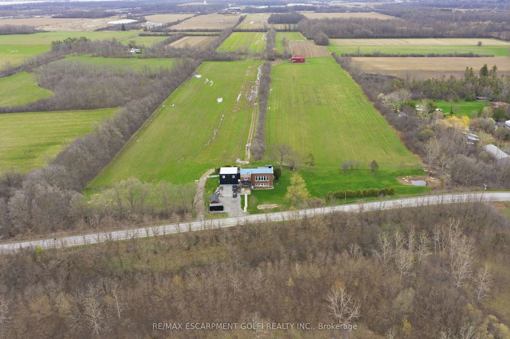 Photo of 1744 Ridgemount Road, Fort Erie, ON L0S 1N0 (MLS # X13022768)