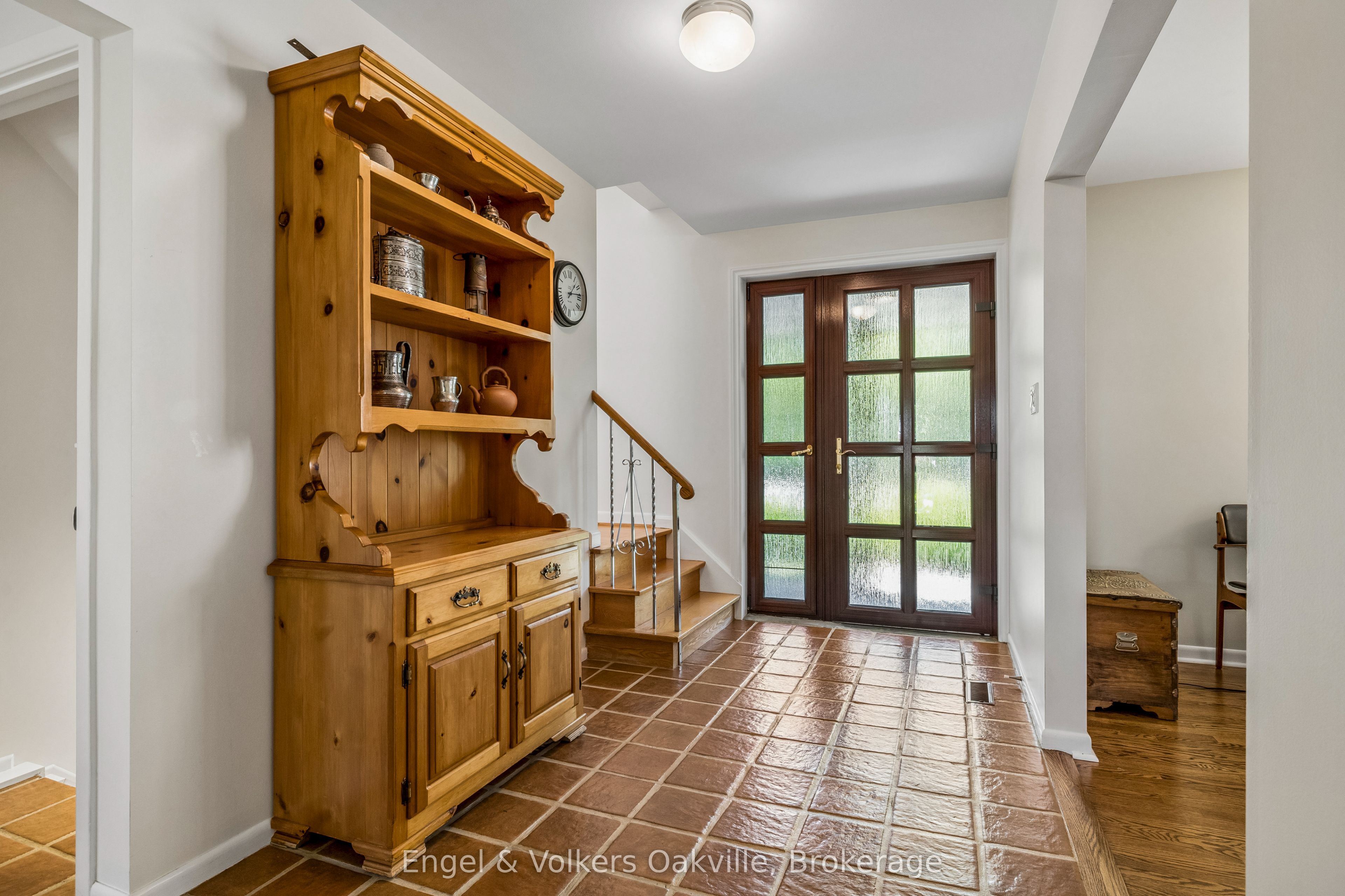 1170 Conyers Crescent