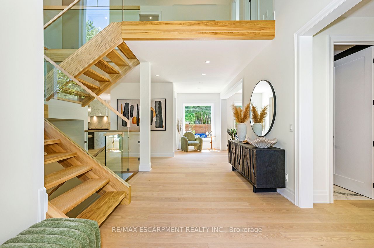 1618 Dogwood Trail