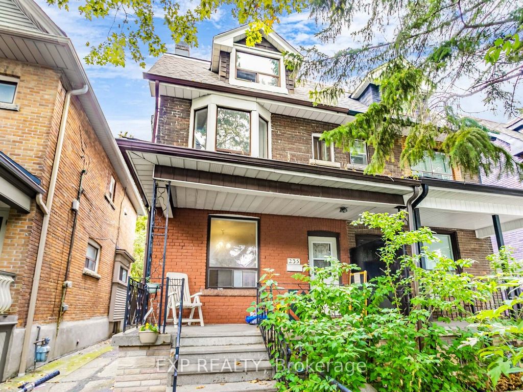 Photo of 235 Grace Street, Toronto, ON M6G 3A7 (MLS # C12429617)