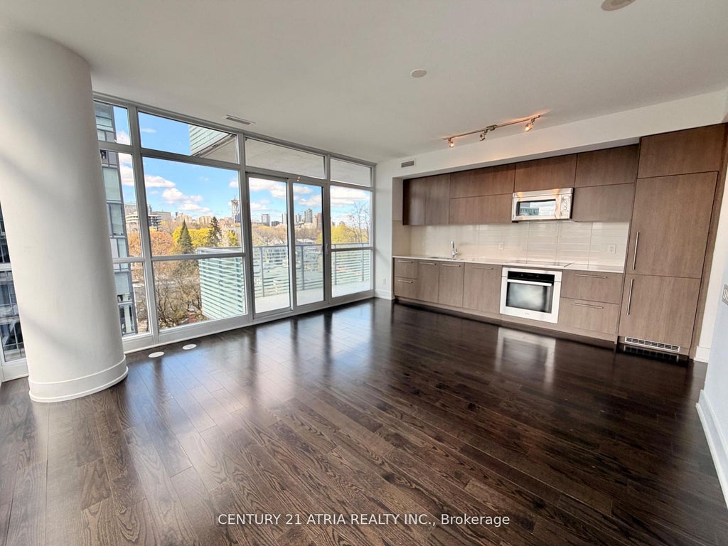 Photo of 170 Avenue Road #506, Toronto, ON M5R 0A4 (MLS # C13458284)