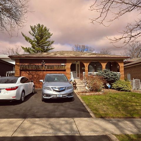 2361 Nikanna Road Mississauga ON L5C 2W8