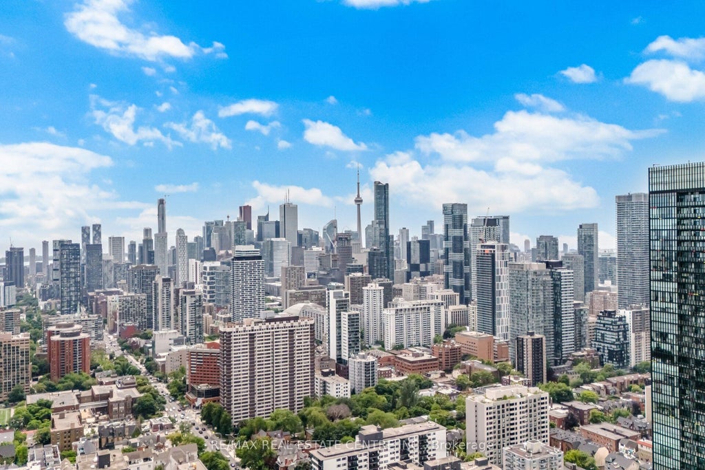 Photo of 395 Bloor Street E #2503, Toronto, ON M4W 0B4 (MLS # C13639740)