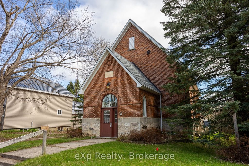 Photo of 776839 Highway 10 N/A, Chatsworth, ON N0H 1R0 (MLS # X13079234)