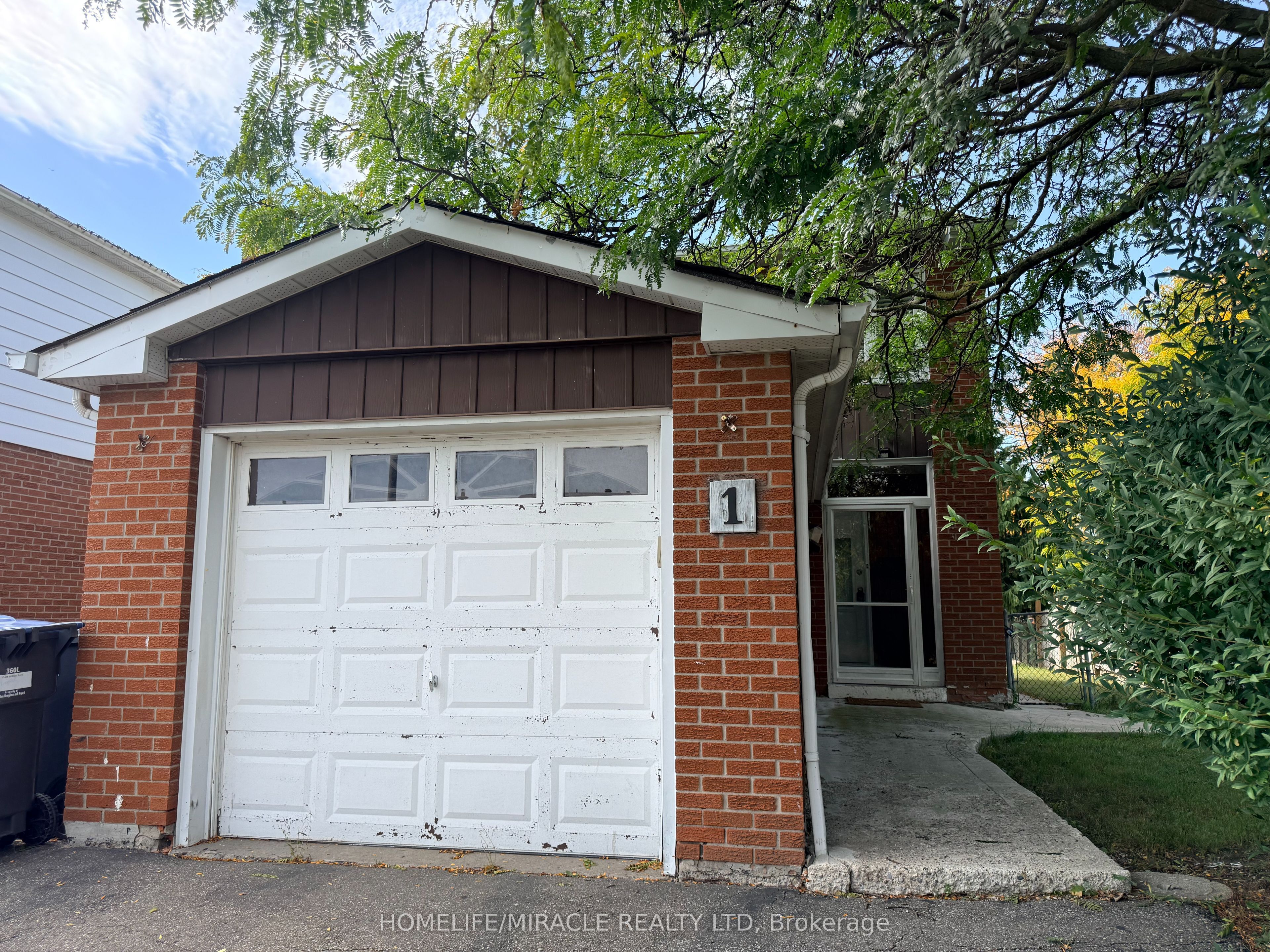 1 Hudson Drive