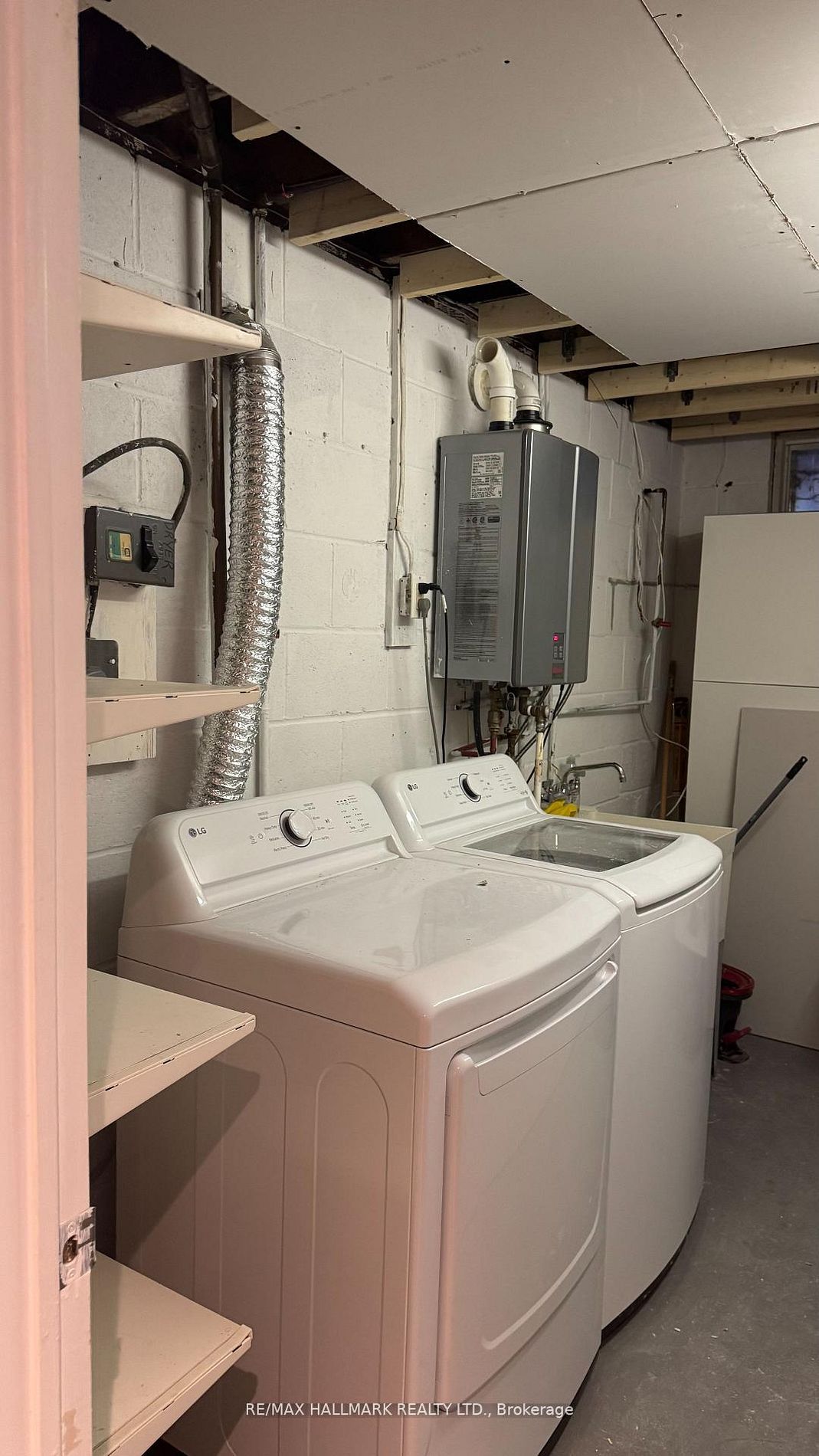 853 Fourth Street Bsmt