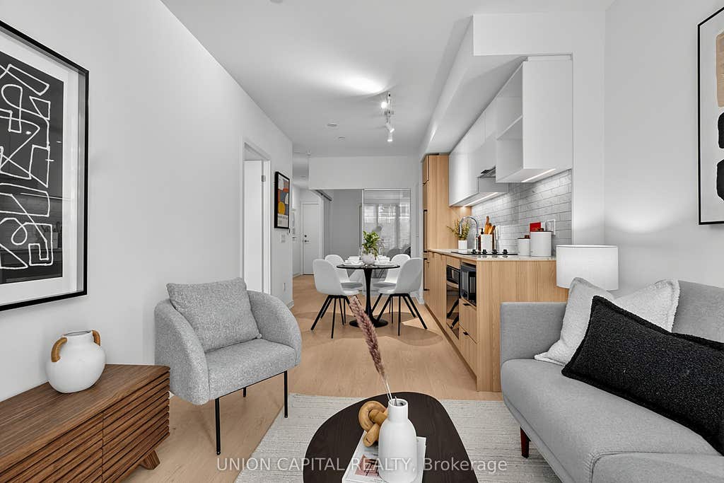 Photo of 252 Church Street #507, Toronto, ON M5B 0E6 (MLS # C13573282)