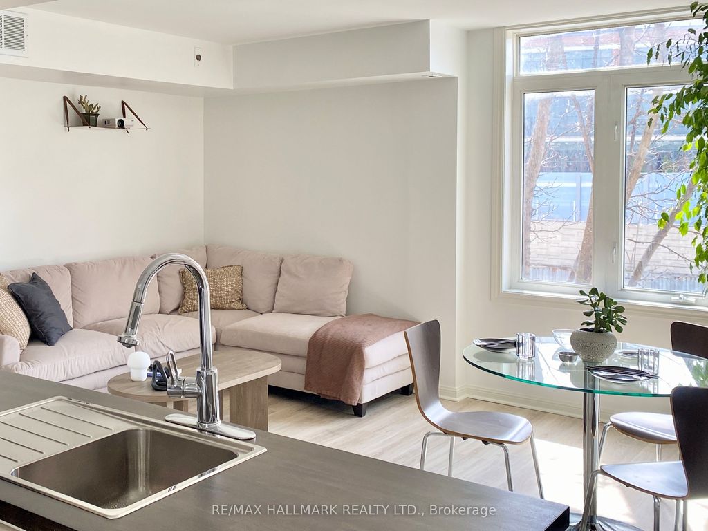 Photo of 27 Sudbury Street #2705, Toronto, ON M6J 3W6 (MLS # C13042866)