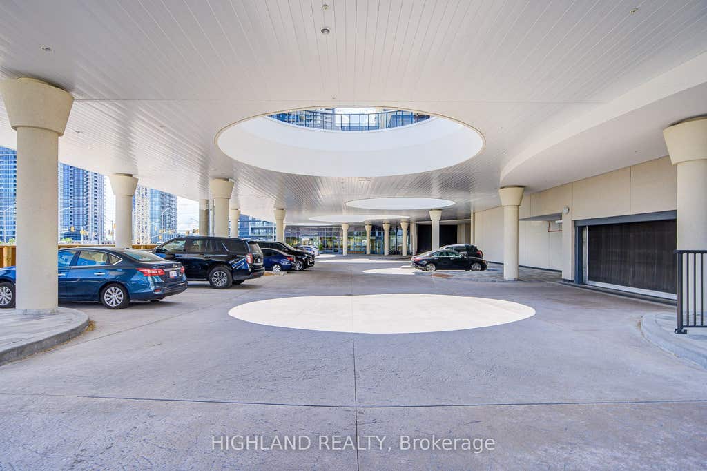 Photo of 5081 Hurontario Street #3103, Mississauga, ON L4Z 0C9 (MLS # W13544232)