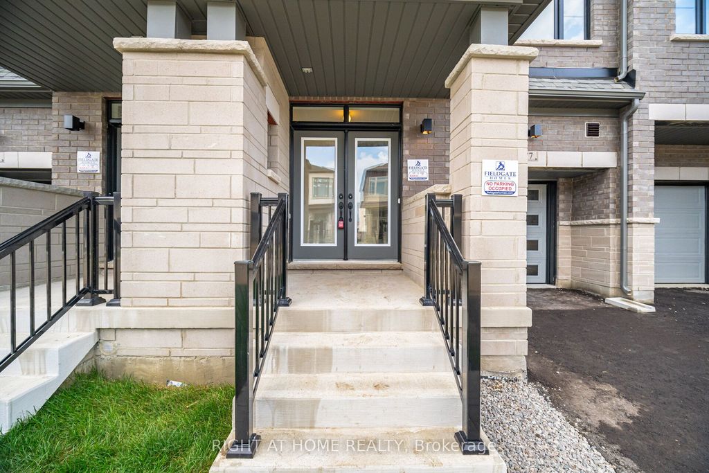 Photo of 77 Singhampton Road, Vaughan, ON L4H 3N5 (MLS # N12808466)