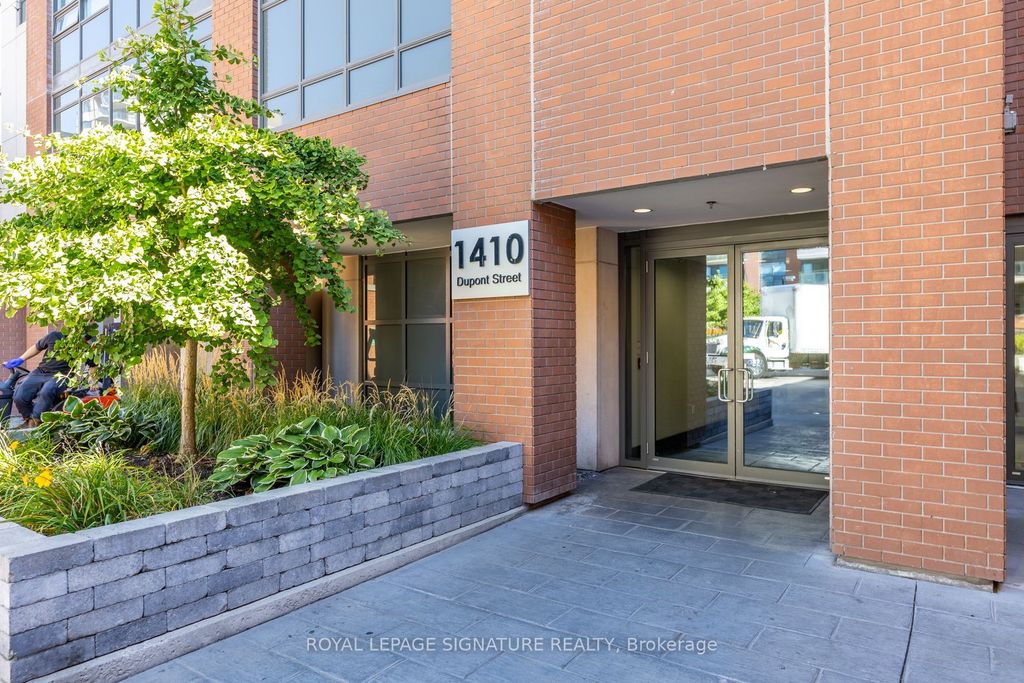 Photo of 1410 Dupont Street #2201, Toronto, ON M6H 0B6 (MLS # W12532290)