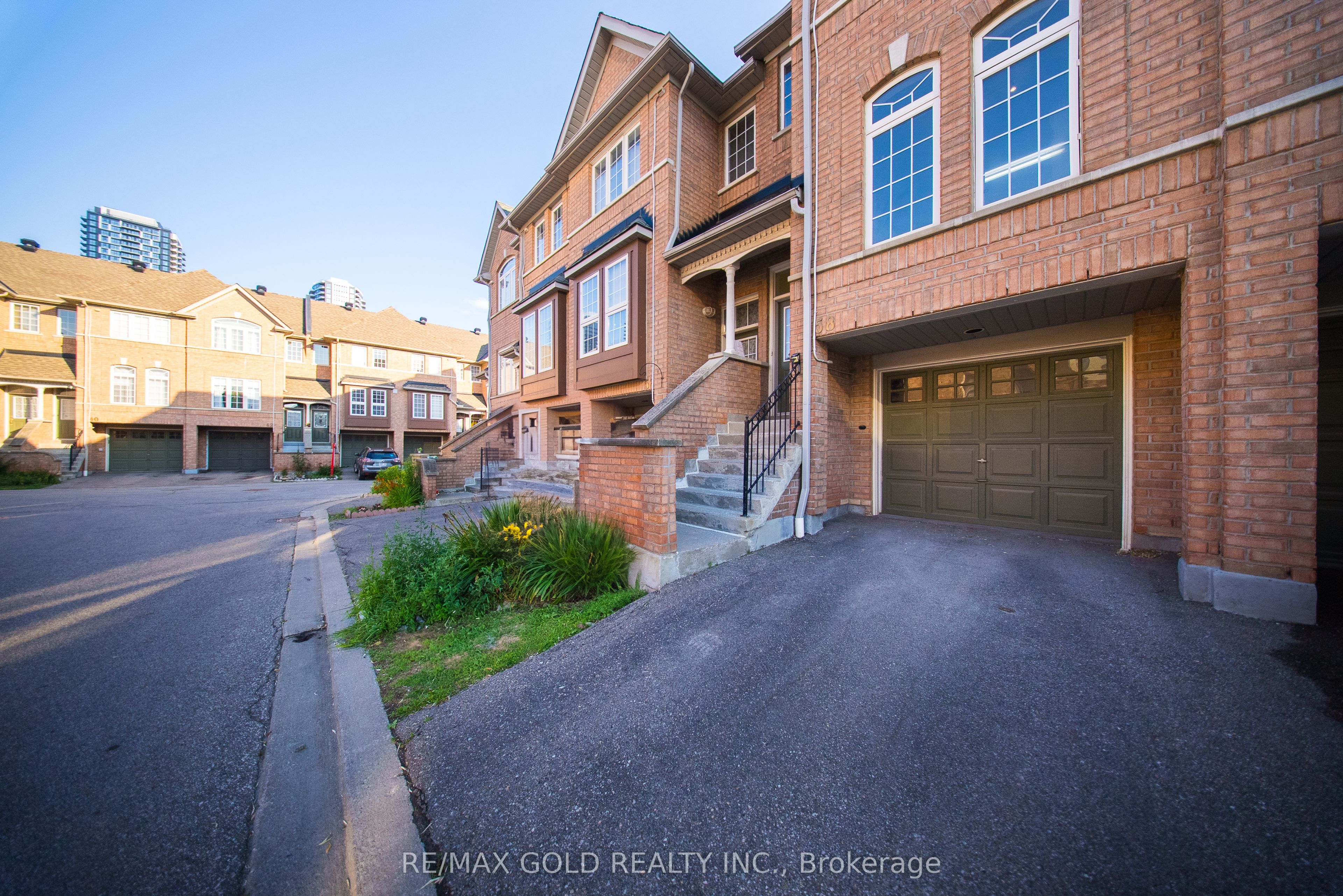 50 Strathaven Drive 58