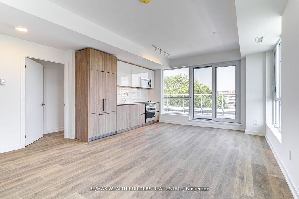 Photo of 150 Logan Avenue #627, Toronto, ON M4M 0E4 (MLS # E12144736)