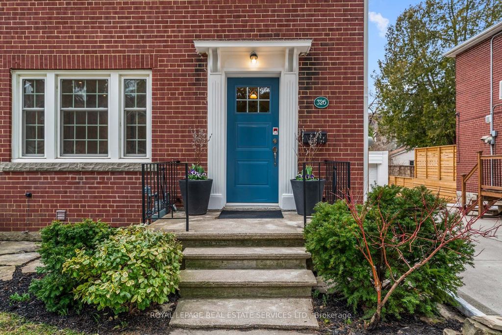 Photo of 326 Indian Grove, Toronto, ON M6P 2H5 (MLS # W12965582)