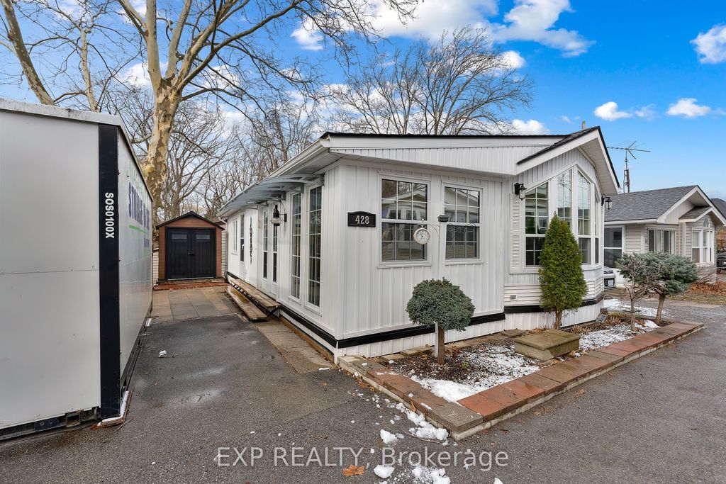 Photo of 23 FOUR MILE CREEK Road #428, Niagara-on-the-Lake, ON L0S 1P0 (MLS # X12892016)