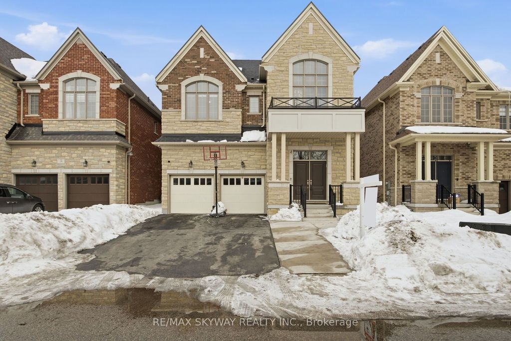 Photo of 22 Tamworth Court, Brampton, ON L6Y 4S4 (MLS # W12797604)