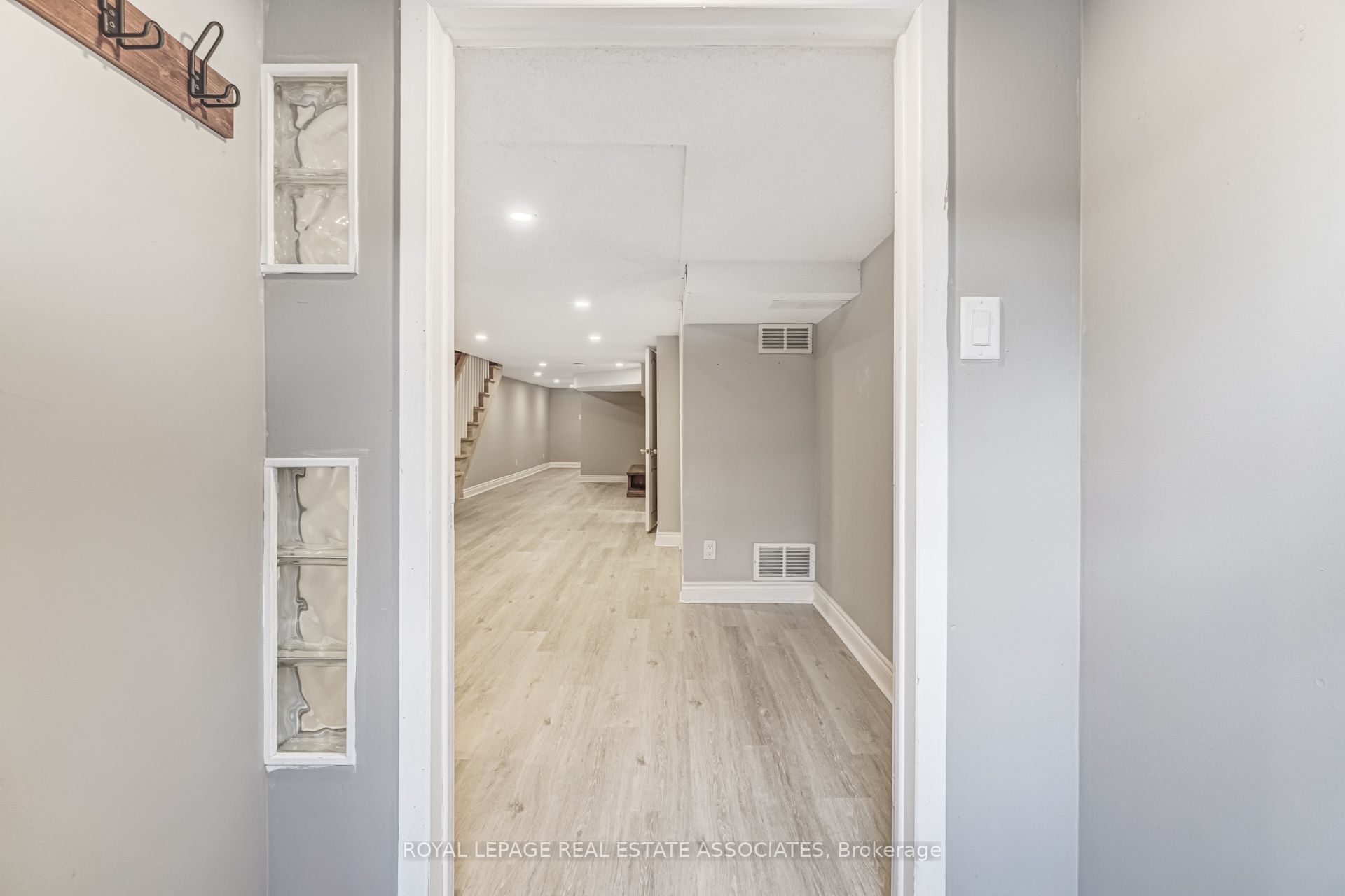 274 Ossington Avenue 3