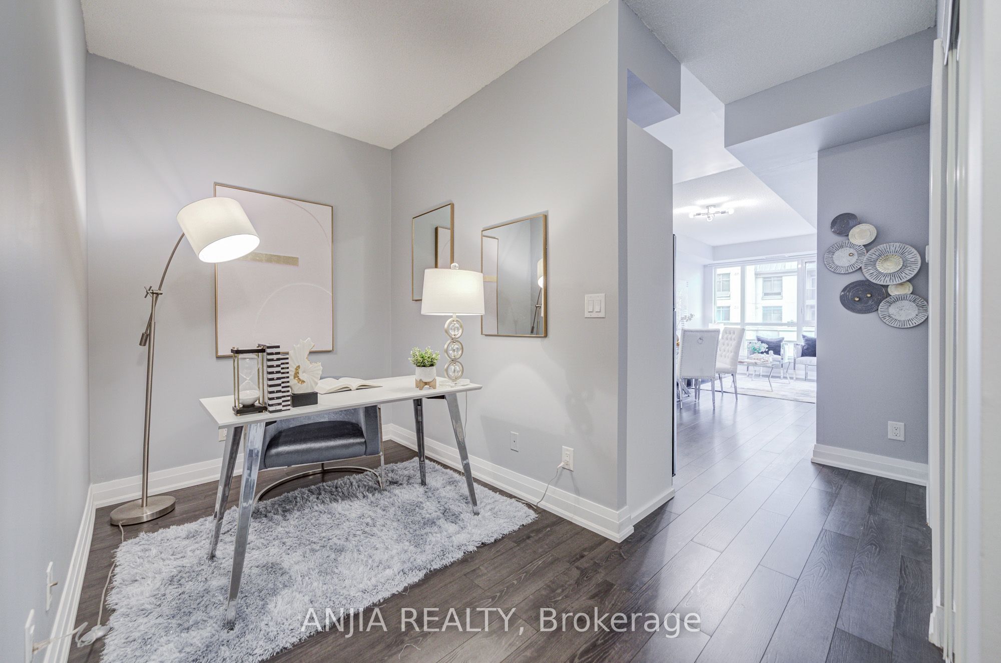 17 Kenaston Gardens 510