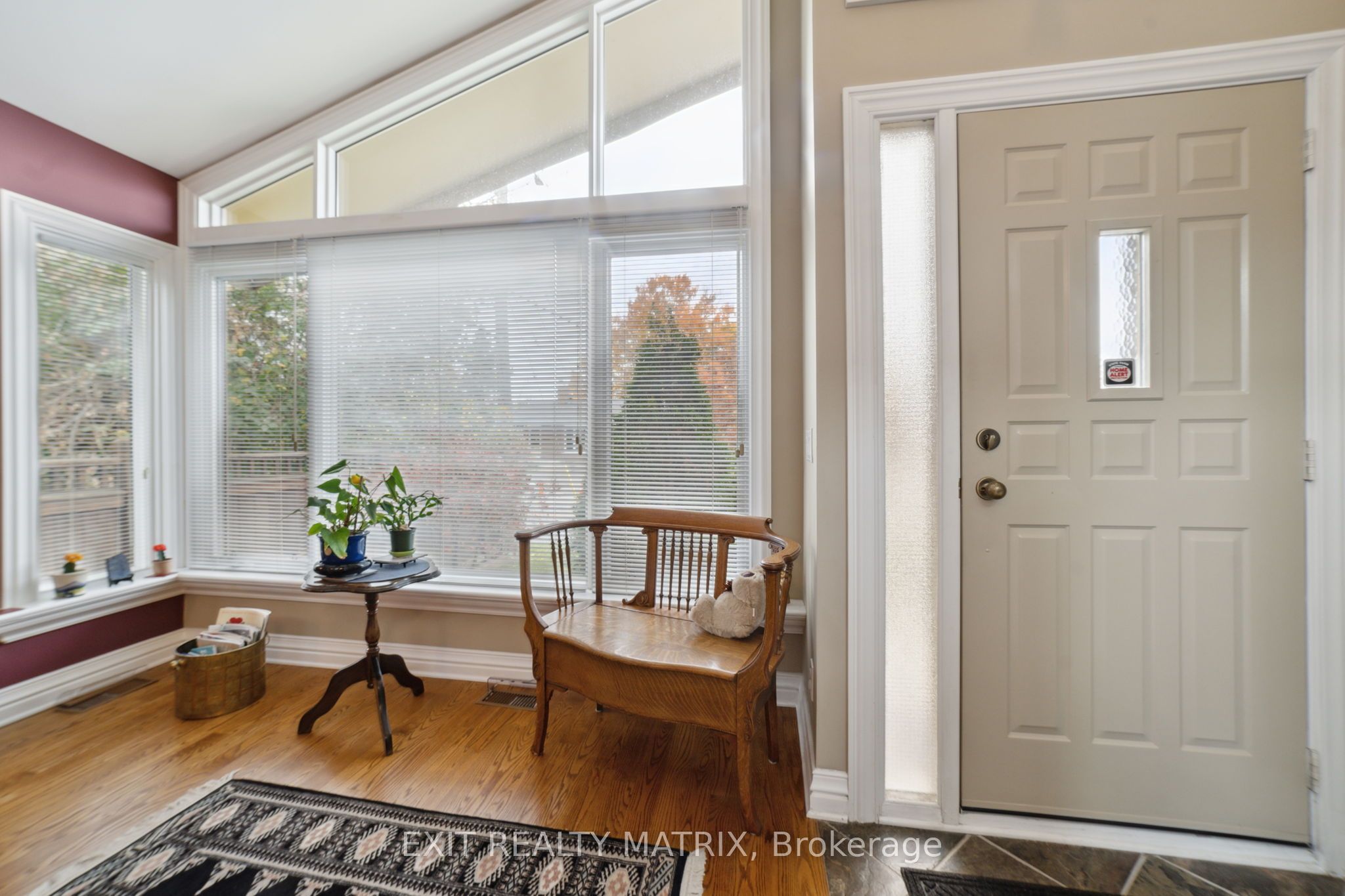 1866 Lenester Avenue - Photo 3