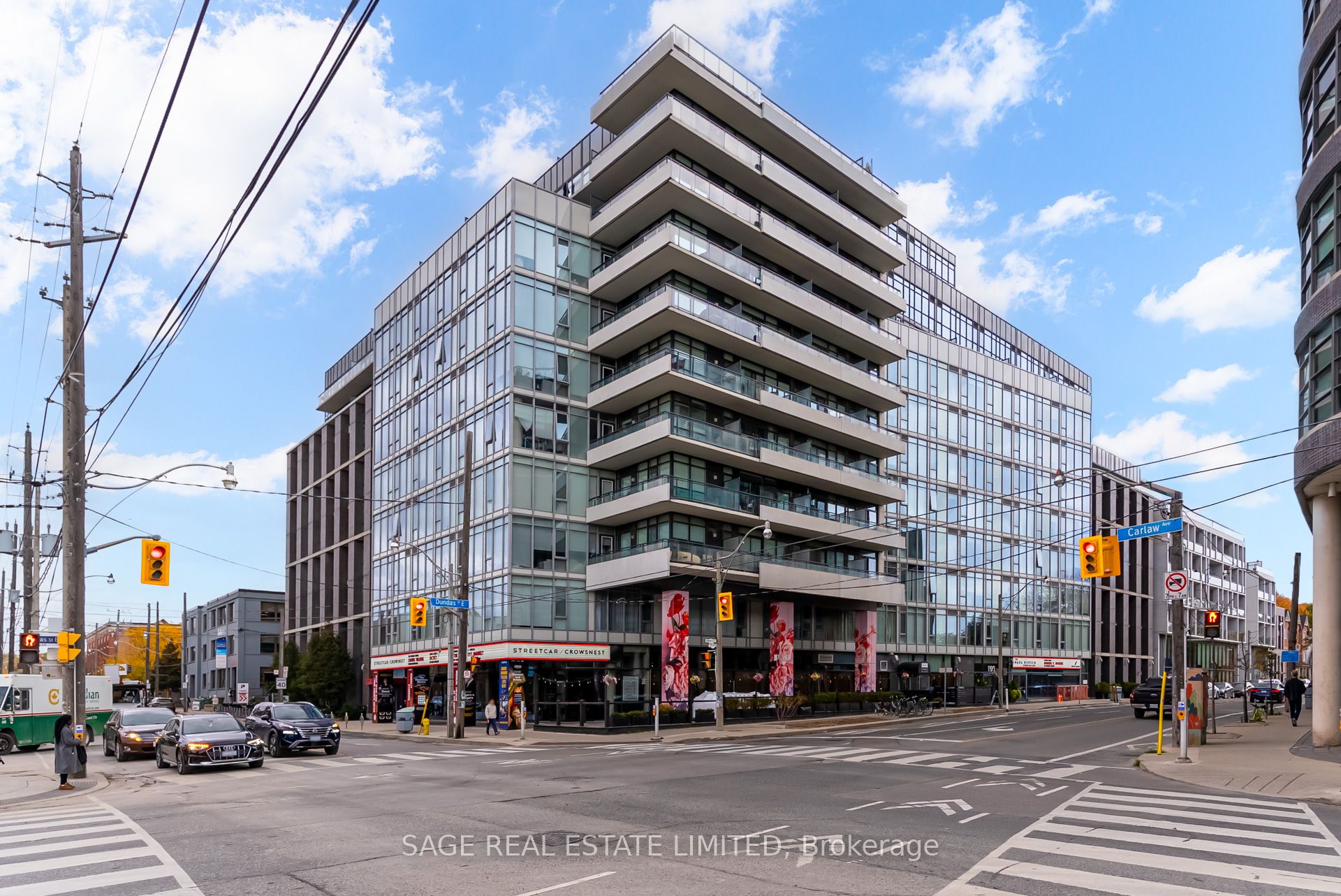 1190 Dundas Street E 504