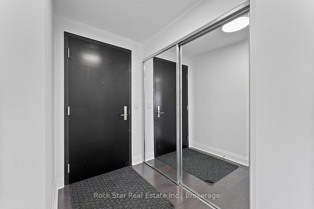 Photo of 65 St. Mary Street #2604, Toronto, ON M5S 0A6 (MLS # C12419823)
