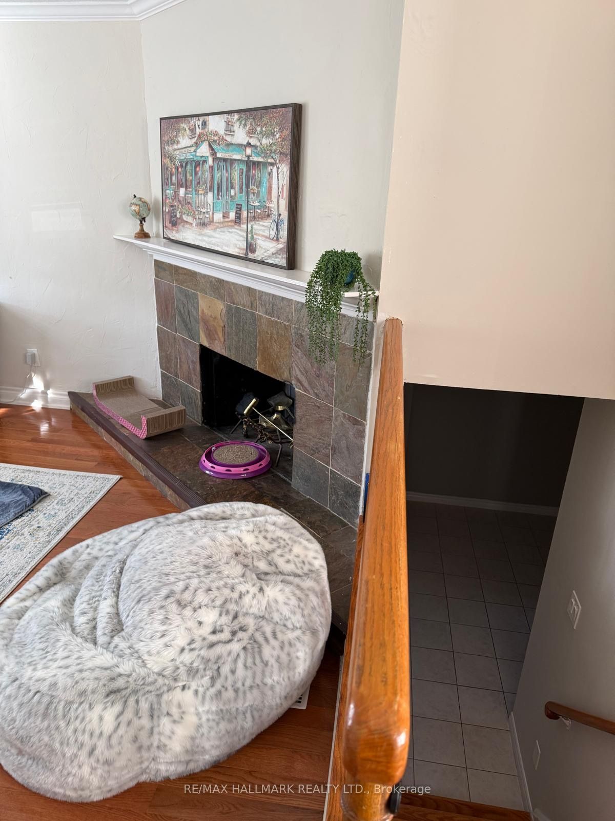 2793 Quill Crescent MAIN FLOOR