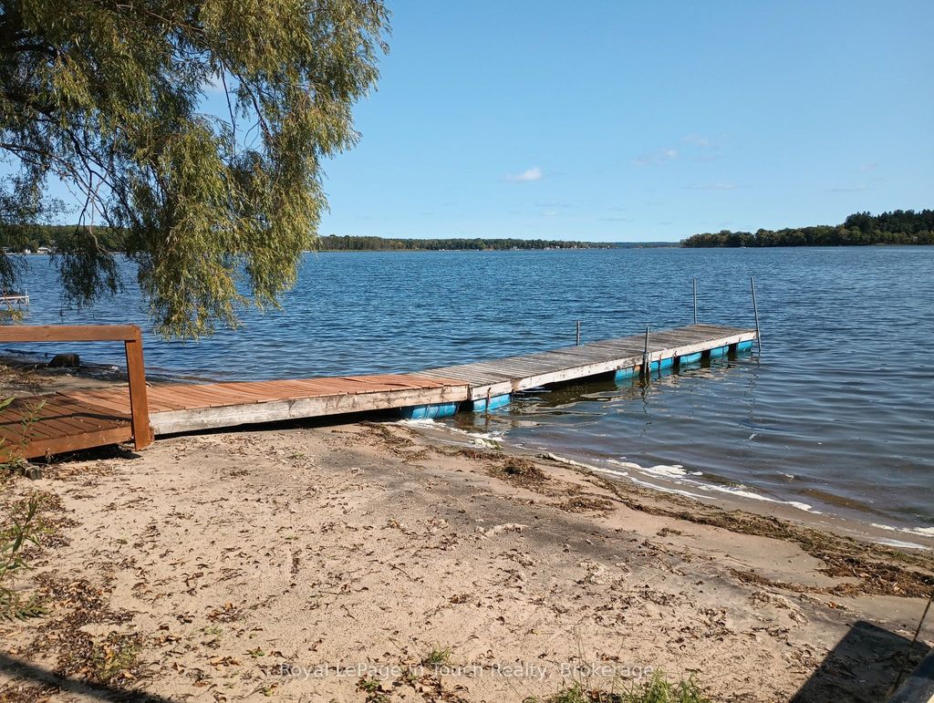 Photo of 468 Champlain Road, Penetanguishene, ON L9M 1S5 (MLS # S12952934)