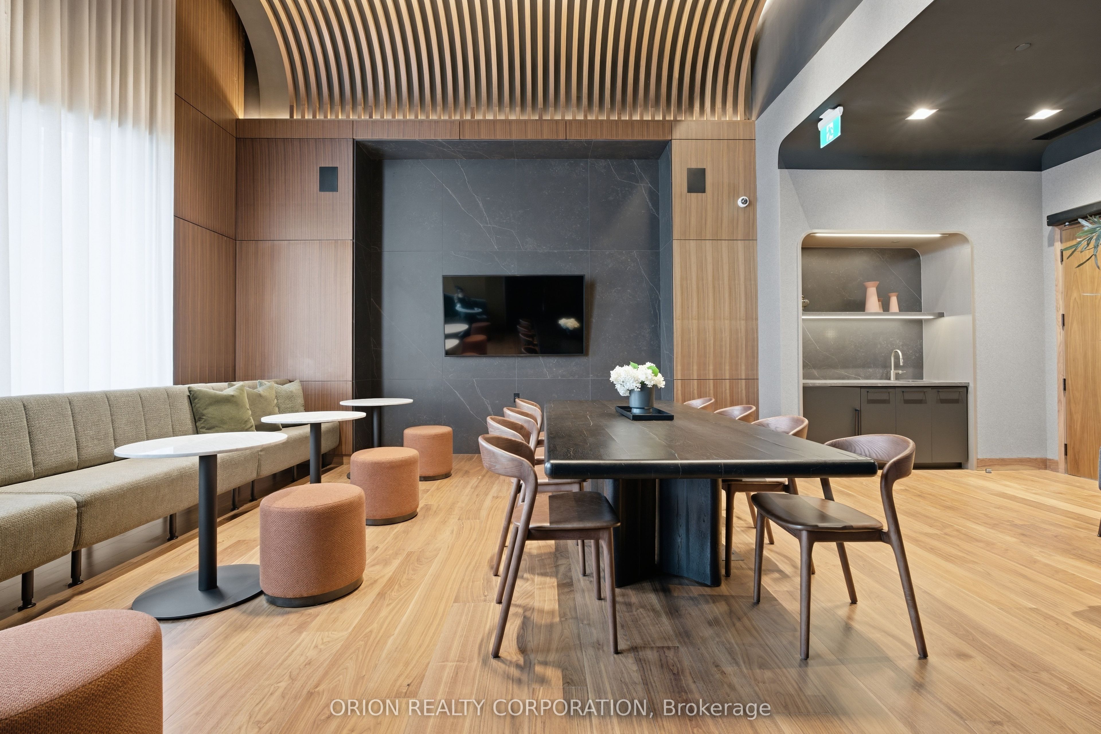 3240 William Coltson Avenue 1704