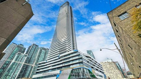 28 Freeland Street 2507 Toronto ON M5E 0E3