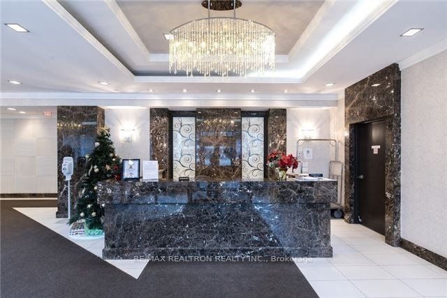 370 Highway 7 Road E 901