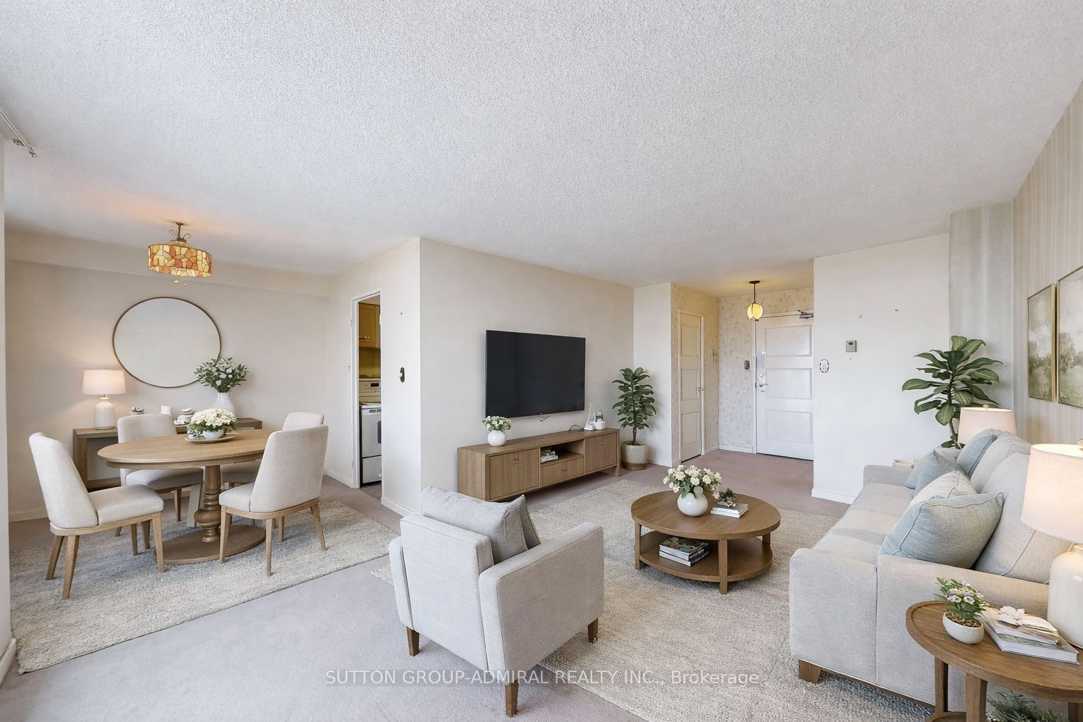 80 Inverlochy Boulevard 1011