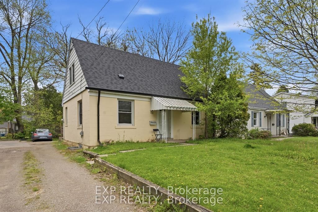 Photo of 139 Dalewood Avenue, Hamilton, ON L8S 1Z3 (MLS # X13530424)