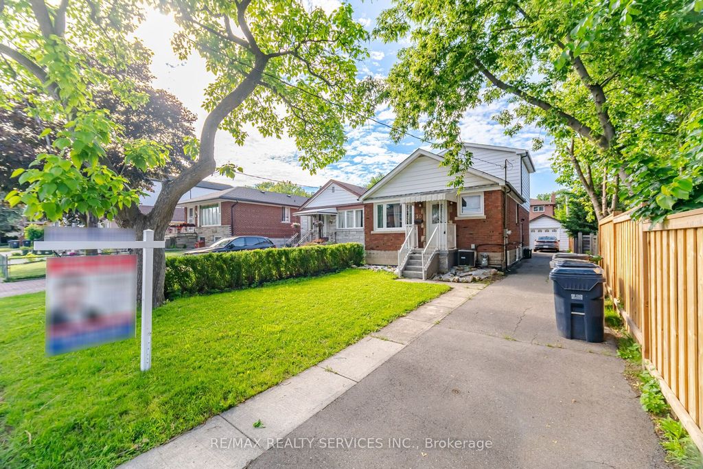 Photo of 30 Elder Avenue, Toronto, ON M8W 1S4 (MLS # W13496466)